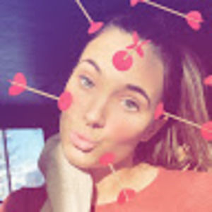 Meet your Posher, Rayna